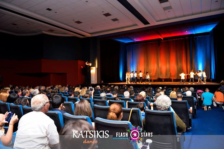 10608629_724767864317849_1437285612542511848_o