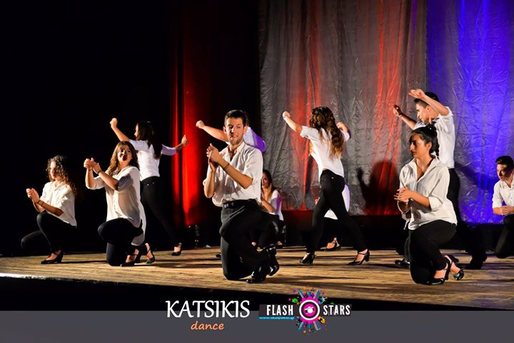 11112898_724772077650761_1685690560798686807_o